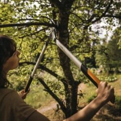 Fiskars Bypass-Getriebeastschere PowerGear LX98-L -Pola Pflanz Geschaft 6411501124906 4905 A 01